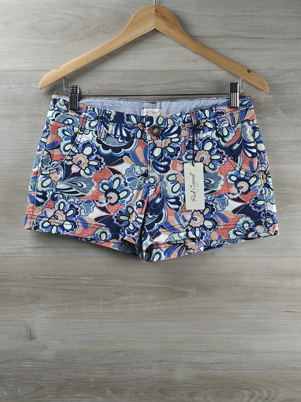 NWT Red Camel Go Bold Flor Maritime Prep Floral Shorts Belted Size 7